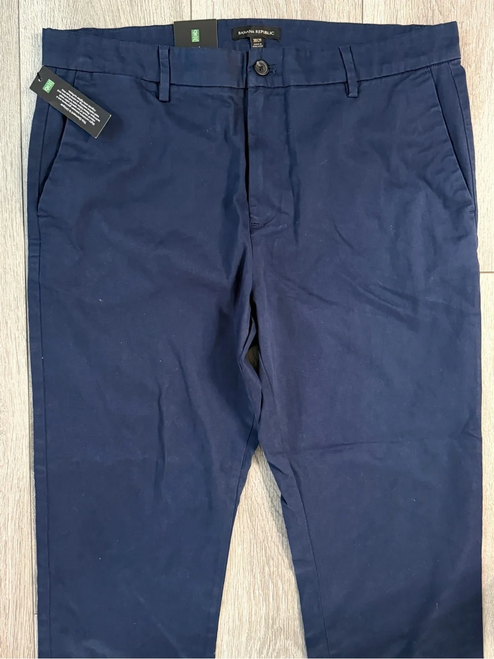 Banana Republic Men’s Chino Pants NWT Size 38 x 29